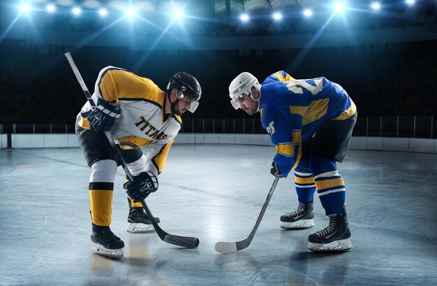 The Evolution of Ice Hockey: From Frozen Ponds to Modern Arenas